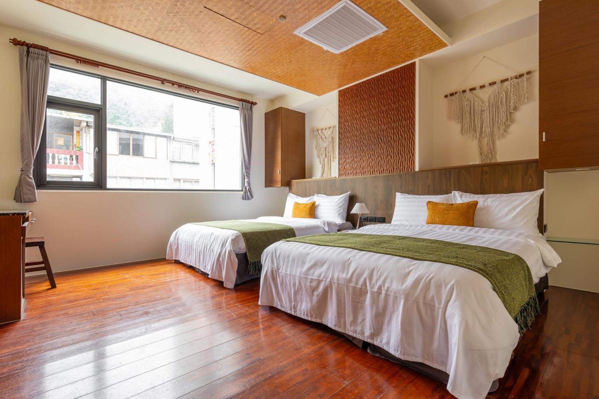 Sun Moon Lake Itathao Vacation Inn With Elevator Yuchi Extérieur photo