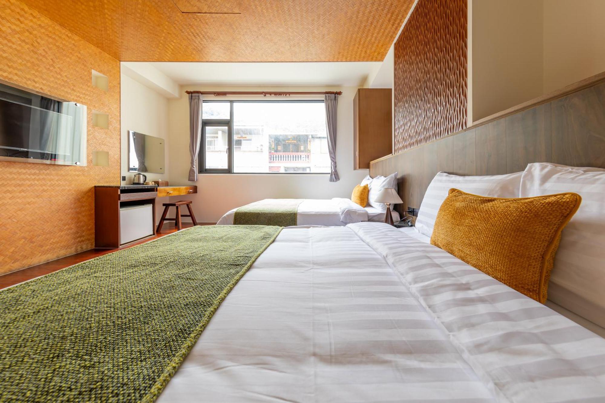 Sun Moon Lake Itathao Vacation Inn With Elevator Yuchi Extérieur photo